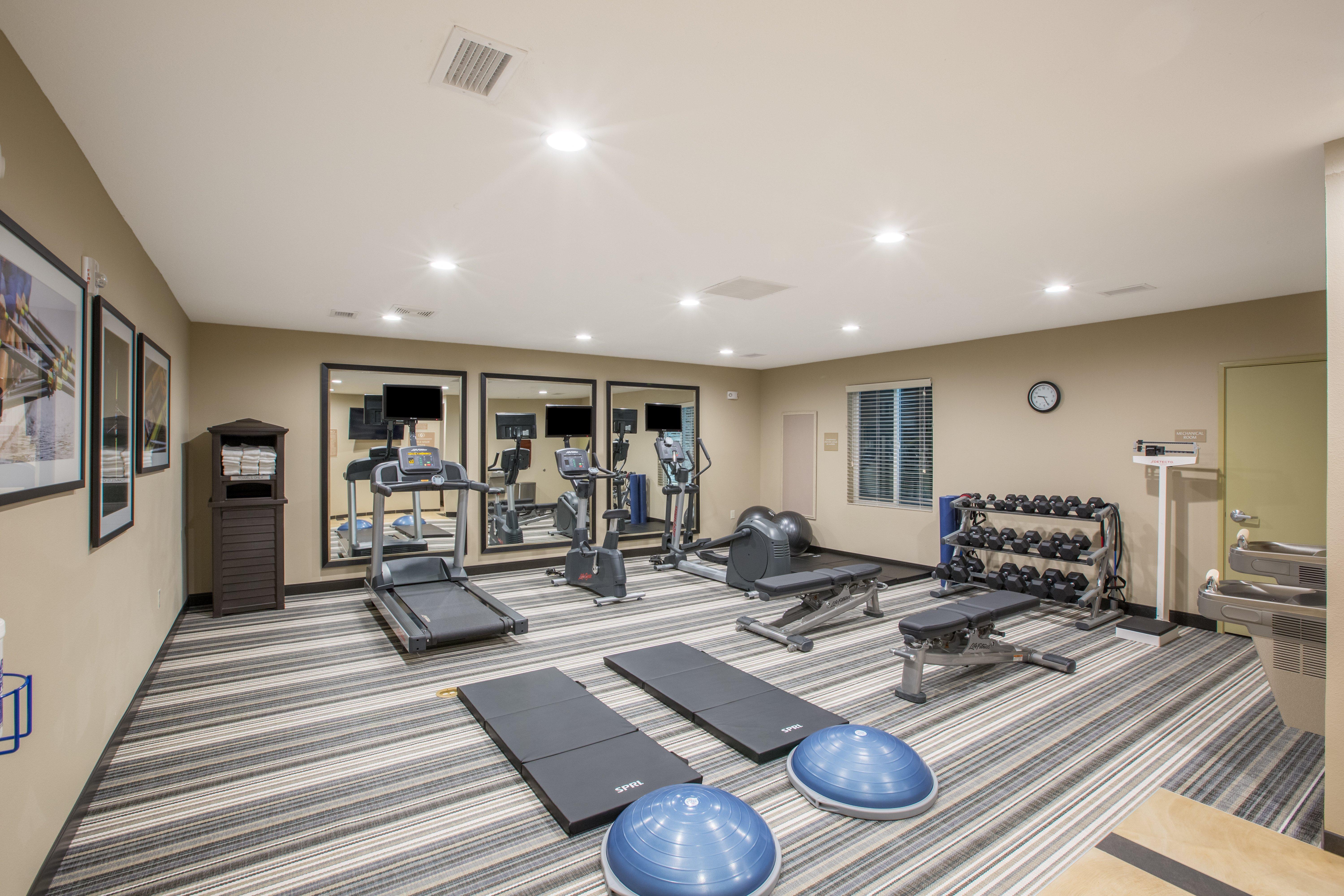 Candlewood Suites - Omaha Millard Area By Ihg Екстериор снимка