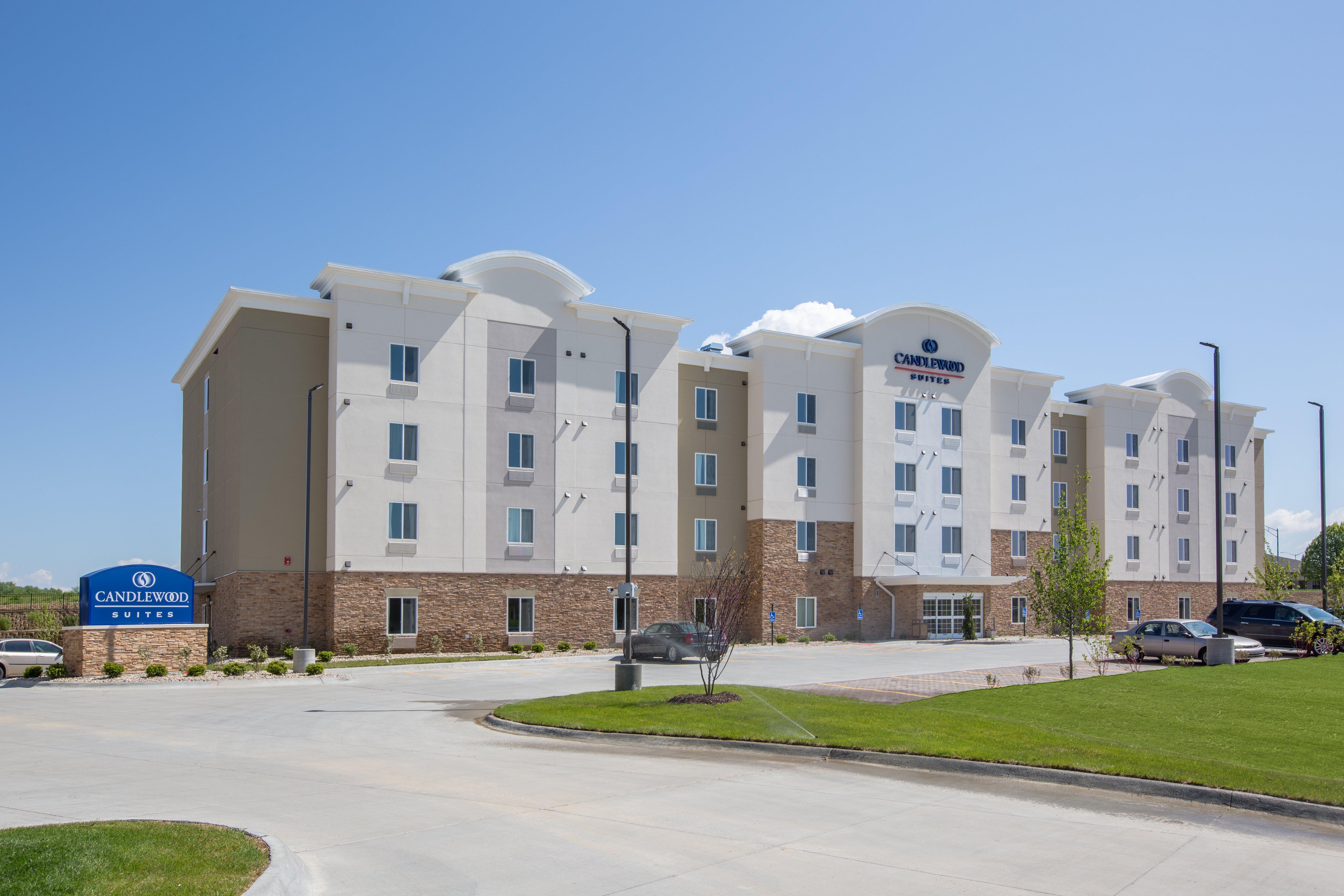 Candlewood Suites - Omaha Millard Area By Ihg Екстериор снимка
