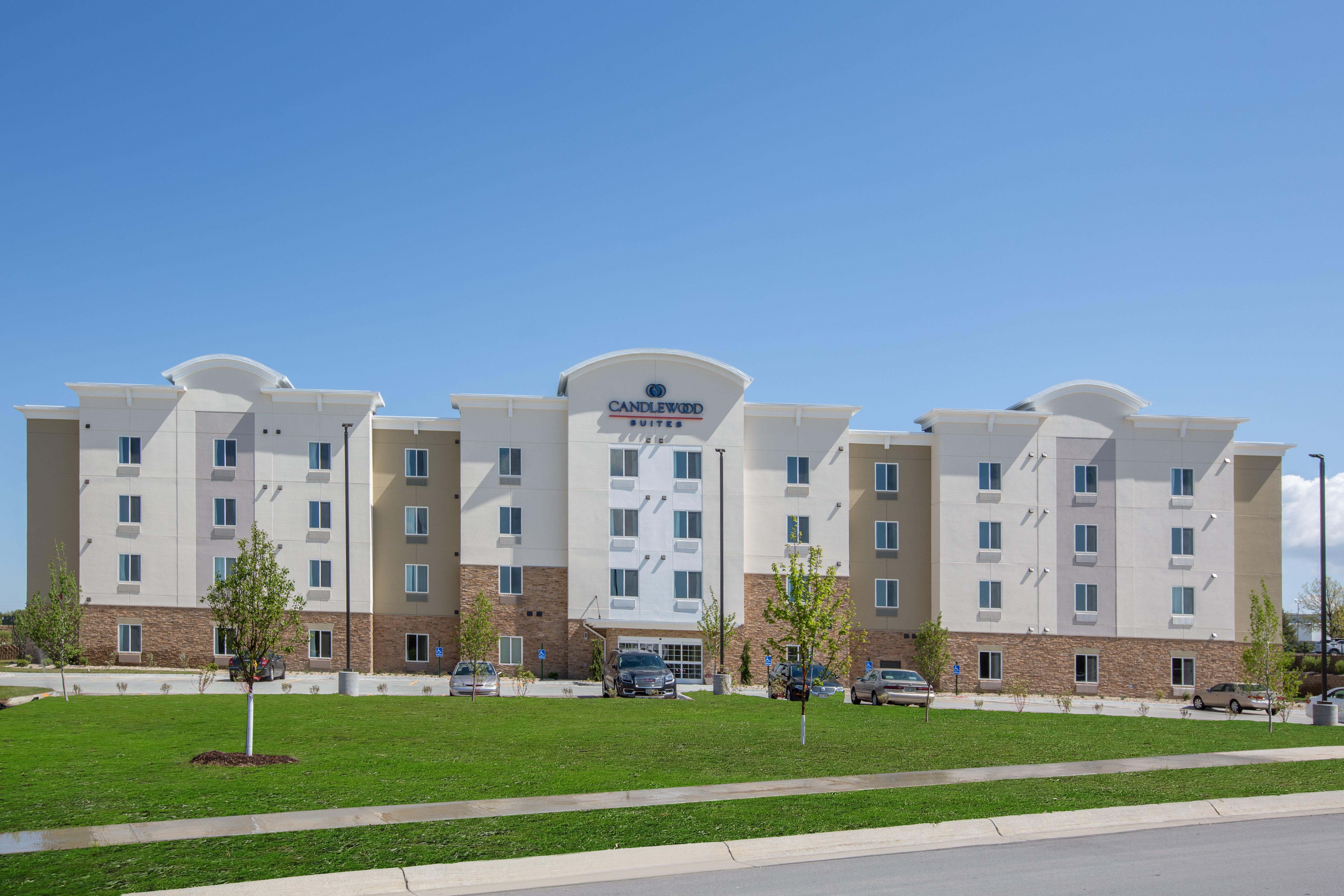 Candlewood Suites - Omaha Millard Area By Ihg Екстериор снимка