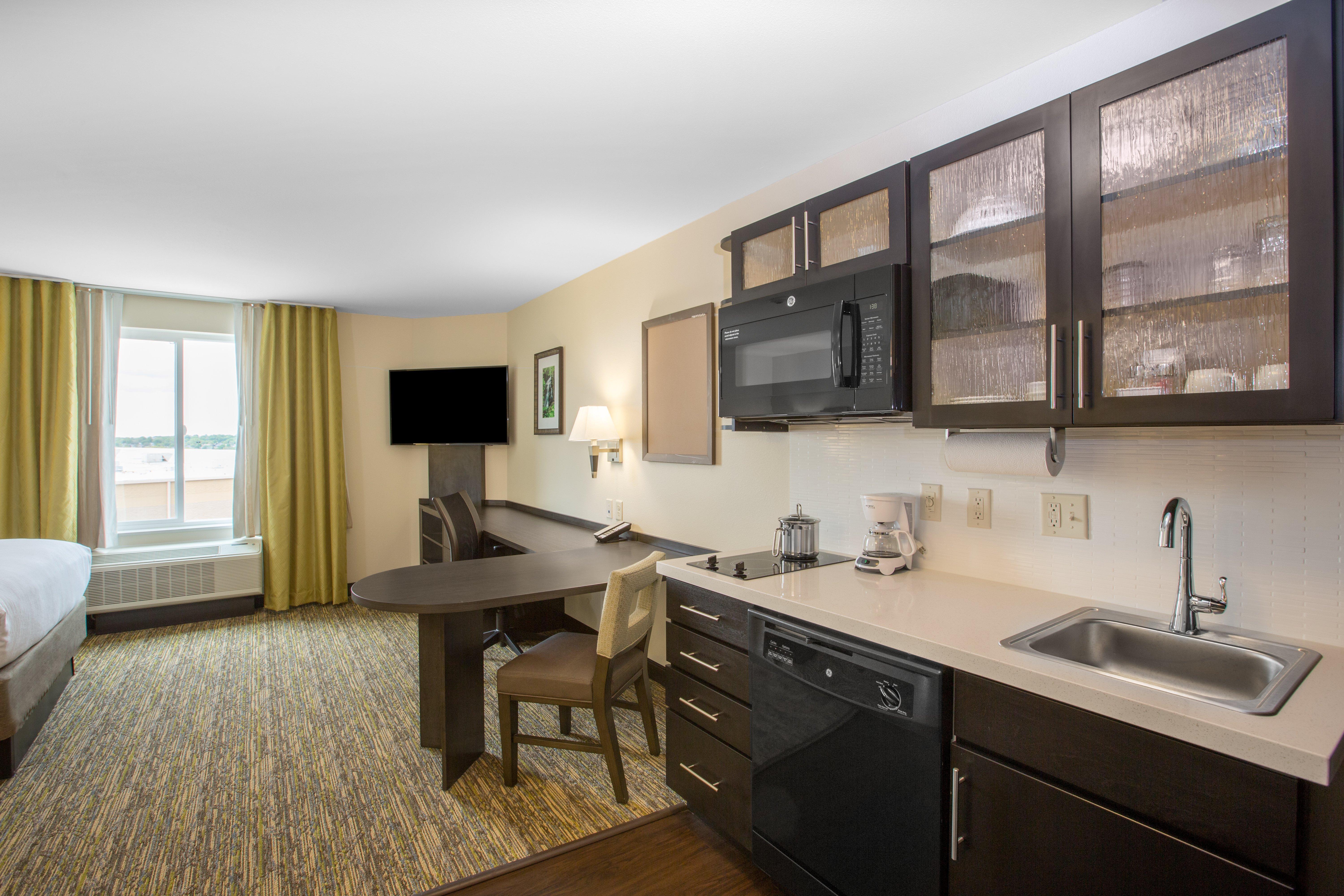 Candlewood Suites - Omaha Millard Area By Ihg Екстериор снимка