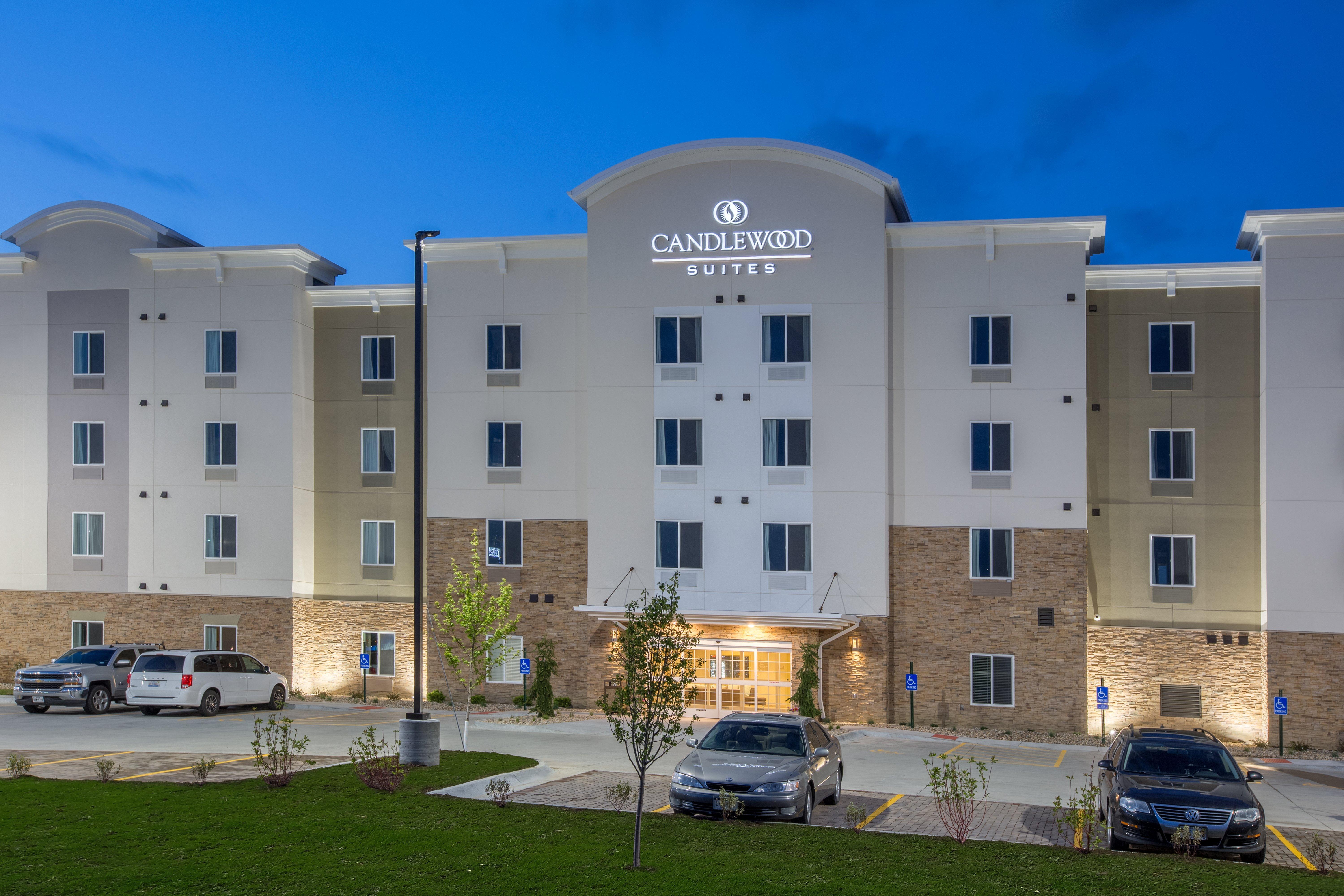 Candlewood Suites - Omaha Millard Area By Ihg Екстериор снимка