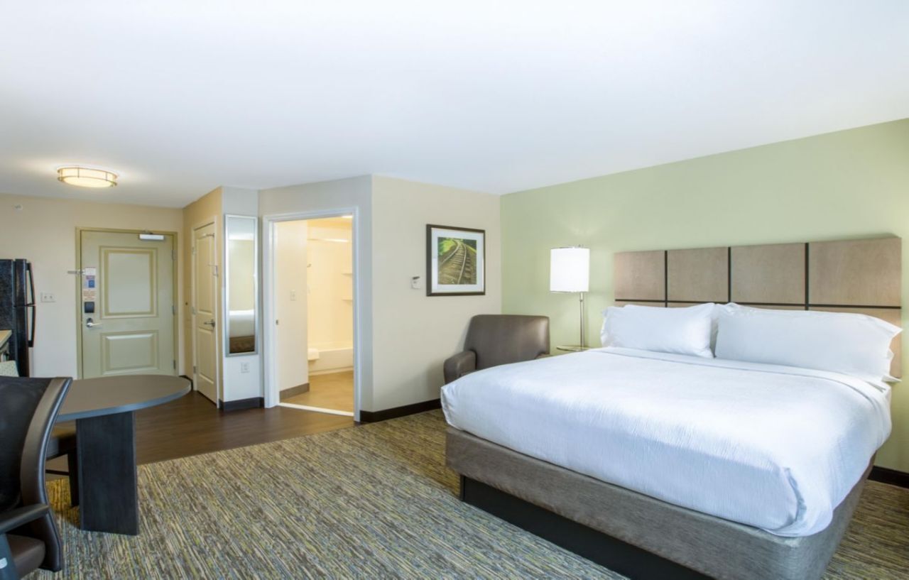 Candlewood Suites - Omaha Millard Area By Ihg Екстериор снимка